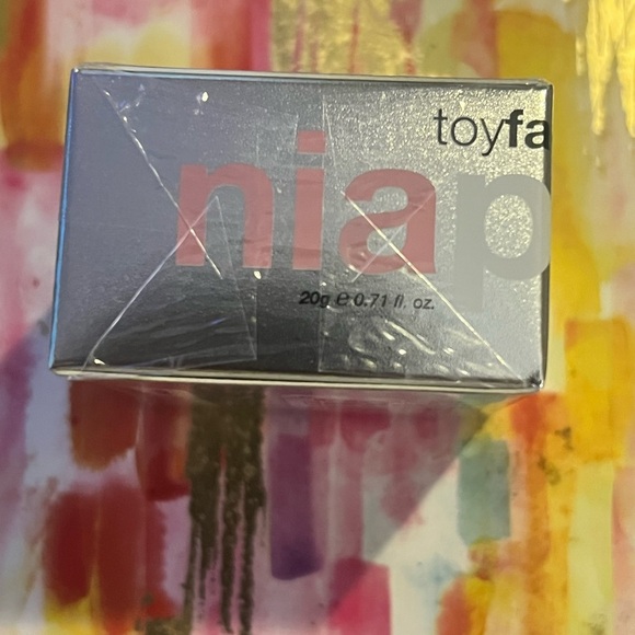 ToyFactory Niapout Serum Lip Mask - Picture 6 of 7